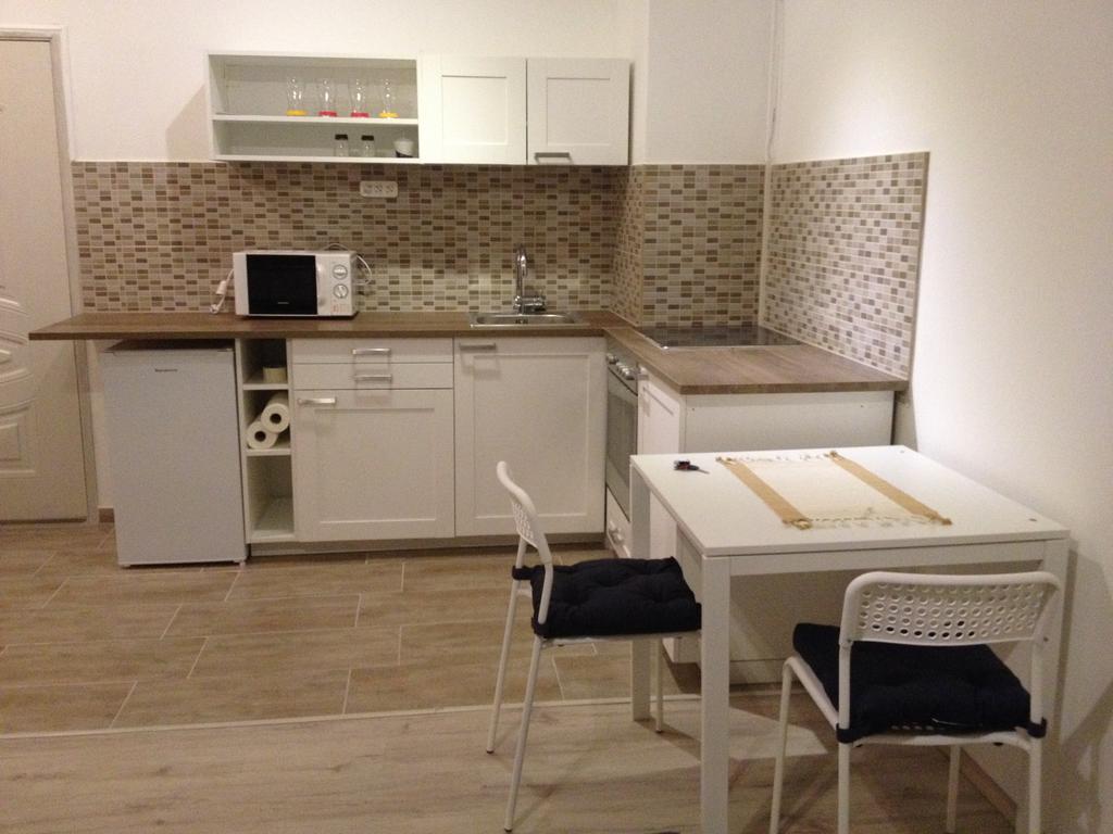 Dozsa Apartman Apartment Godollo Ruang foto